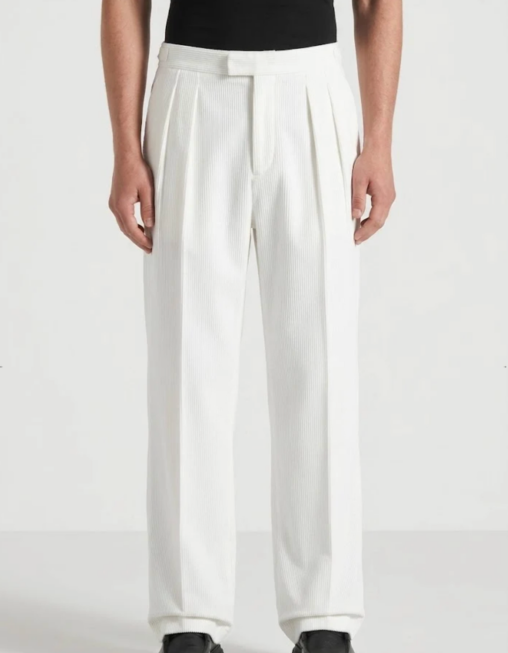 White Two Pleated Relaxed Fit Corduroy Trouser by Monscre